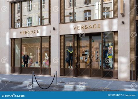 store Versace france